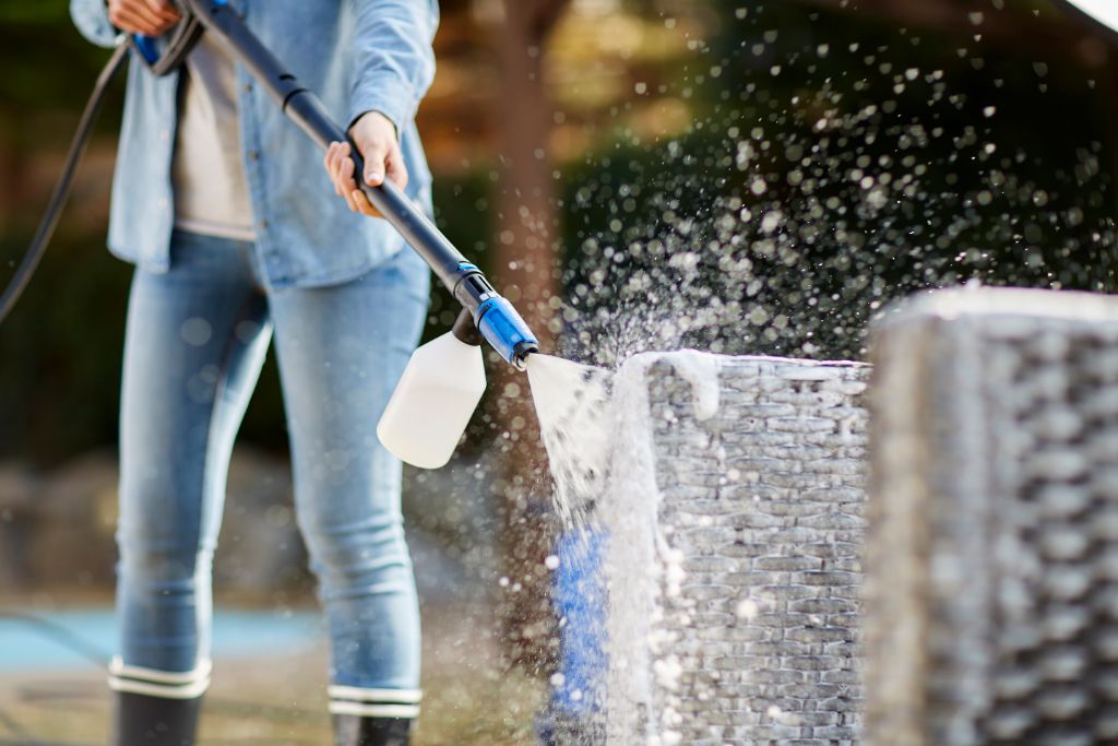 Super Foam Sprayer for Pressure Washers with Click & Clean Connection