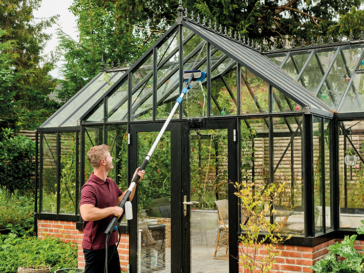 Nå højere, rengør hurtigere – oplev fordelene ved Extension Lance