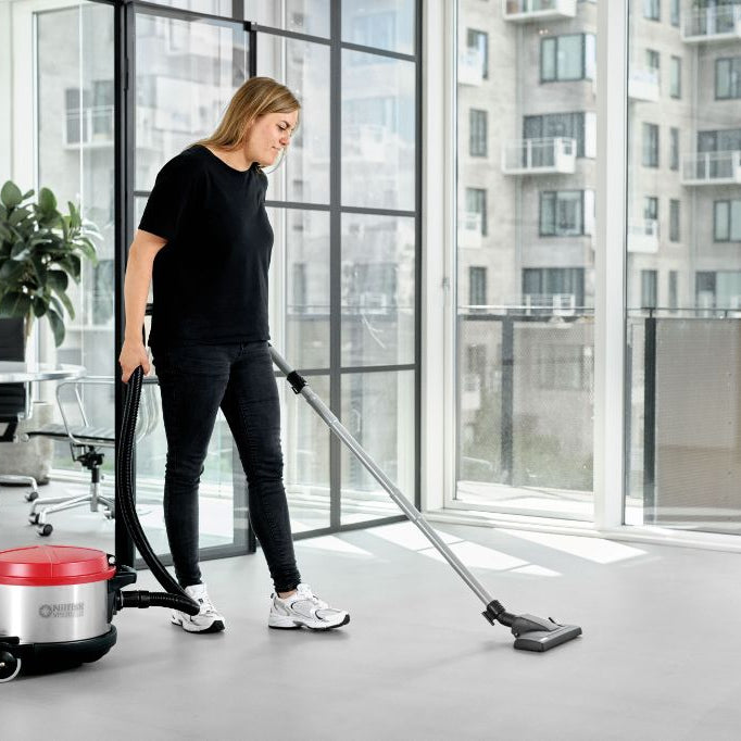 VP930 C2 HEPA 13 dammsugare 840 W