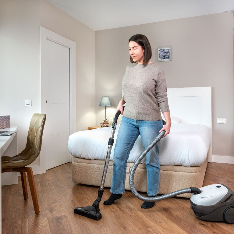 One Allergy Staubsauger, Weiß, 750 W