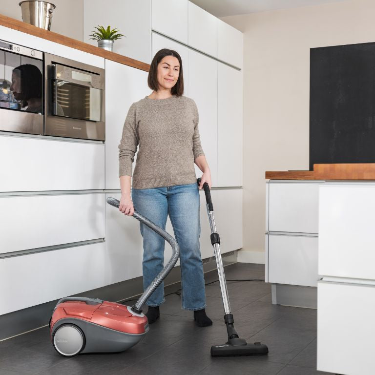 Bravo Aspirateur Domestique 700 W