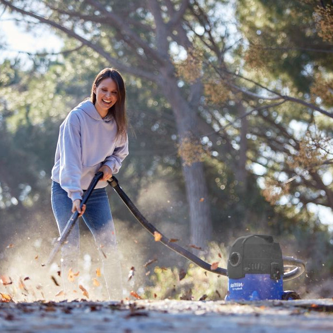 Buddy II 12 Car Nass- und Trockensauger, 1200 W