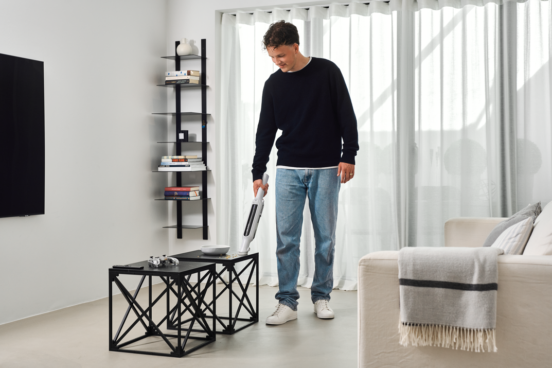 Aspiradora Escoba inalámbrica Move con base de carga 150 W