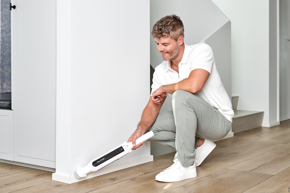 Aspiradora Escoba inalámbrica Move con base de carga 150 W