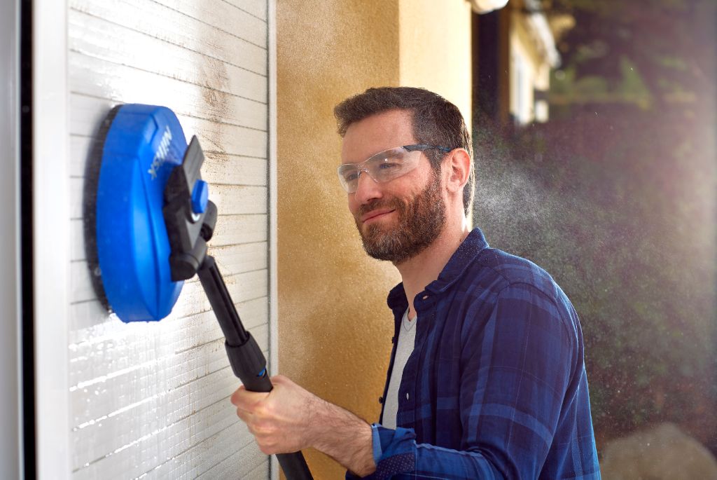 Mid Patio Cleaner for Pressure Washers with Click & Clean Coupling