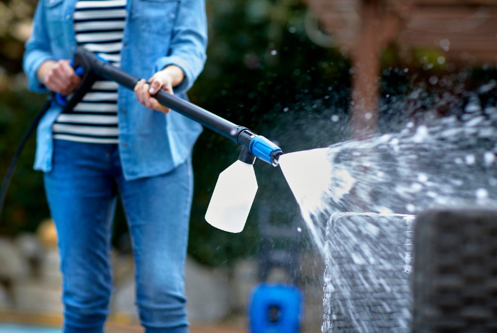 Detergente para rattan y plástico 2.5L / 1L