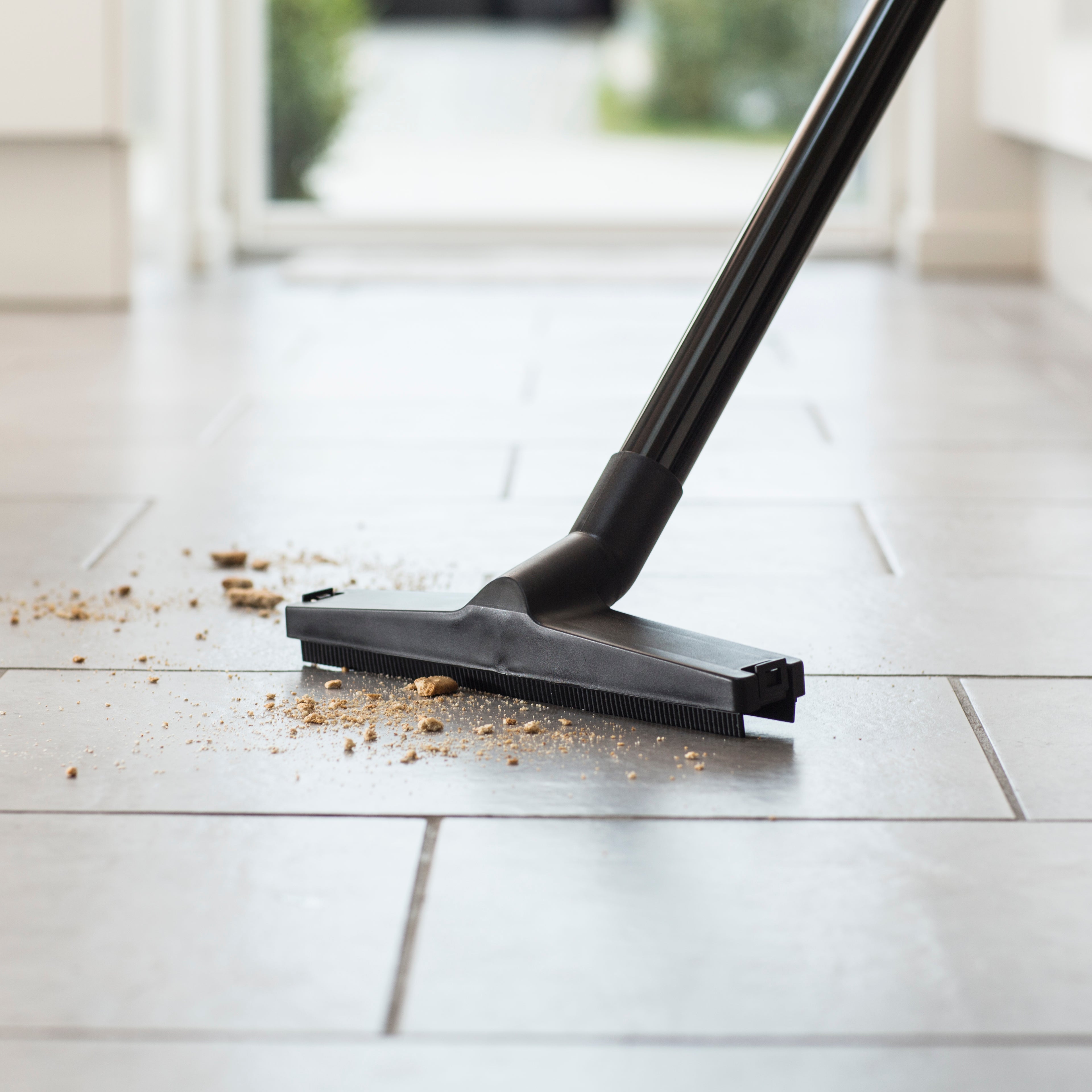 Buddy II 18 Inox Nass- und Trockensauger, 1200 W