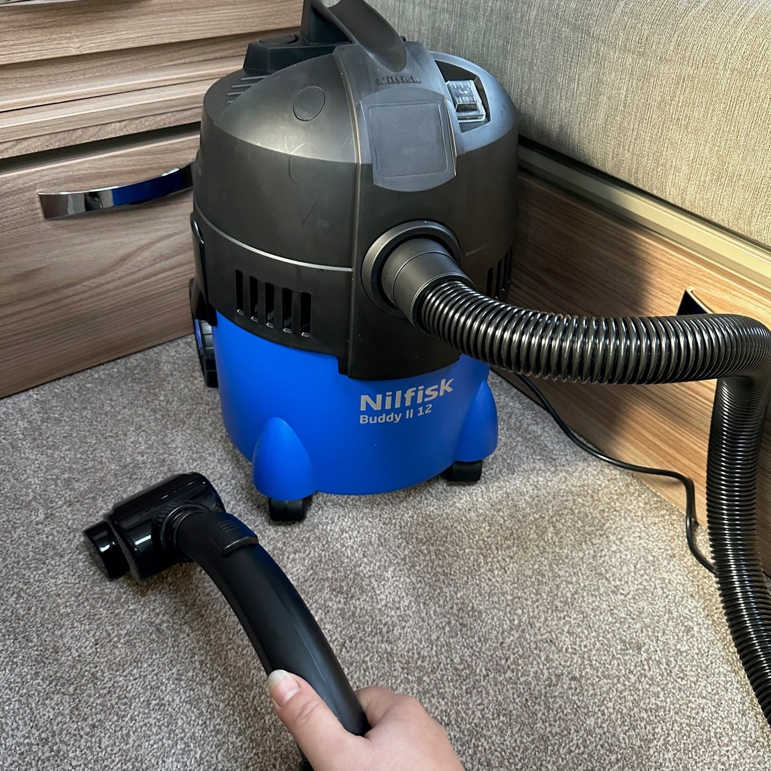 Buddy II 12 Car Nass- und Trockensauger, 1200 W